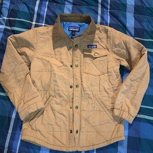 Patagonia quilted shacket.BOYS M (10)